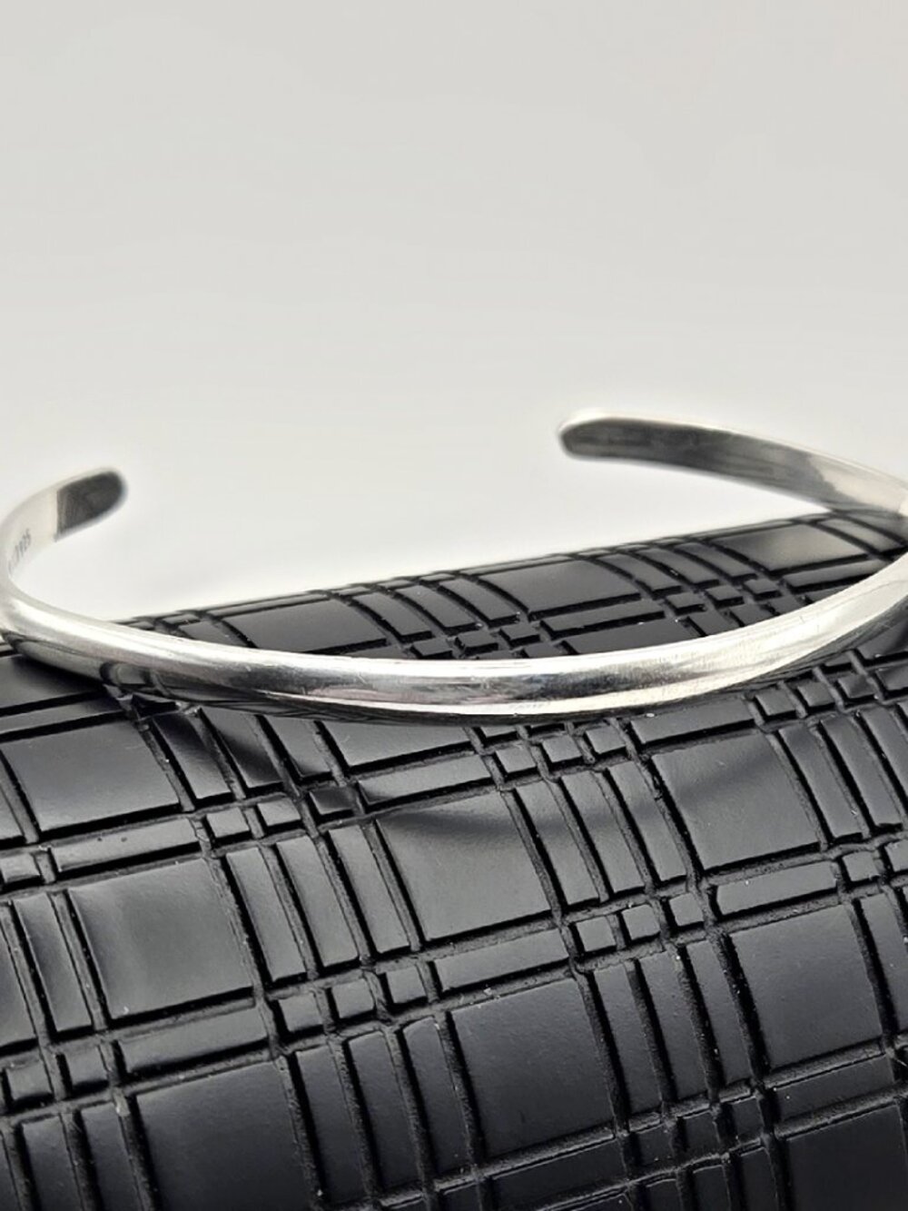 Vintage Taxco Sterling Cuff Bracelet TG-331 Mexico 925 Thin 4mm Minimalist 9g